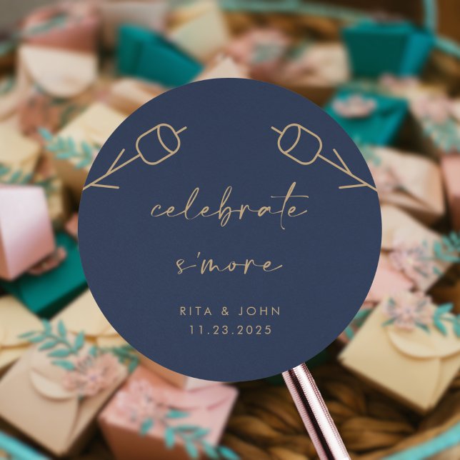 Pegatina Redonda Fiesta de bodas a favor de S'more (Subido por el creador)