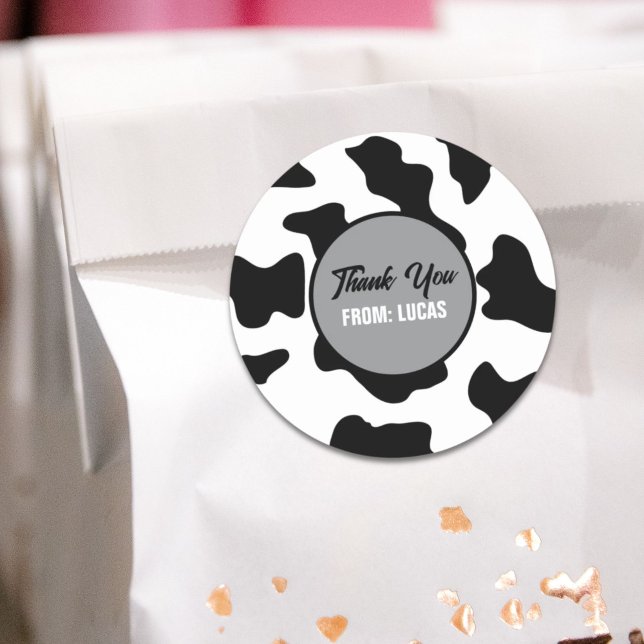 Pegatina Redonda Fiesta de cumpleaños de la granja de impresión de  (Black and White Cow Print Farm Barn Birthday Party Classic Round Sticker)