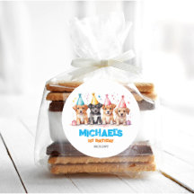 Fiesta de cumpleaños de perro con porras