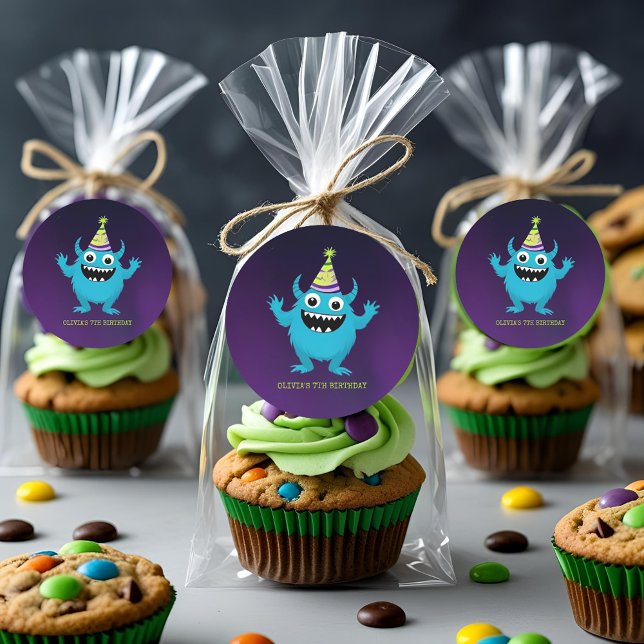 Pegatina Redonda Fiesta de Cumpleaños del Monstruo Azul Adorable (Subido por el creador)