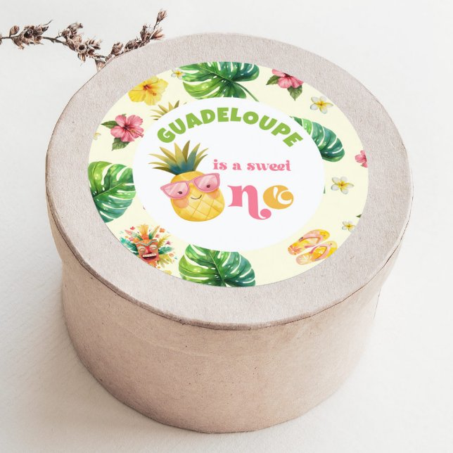 Pegatina Redonda Fiesta de cumpleaños luau tropical Aloha Sweet One (Subido por el creador)