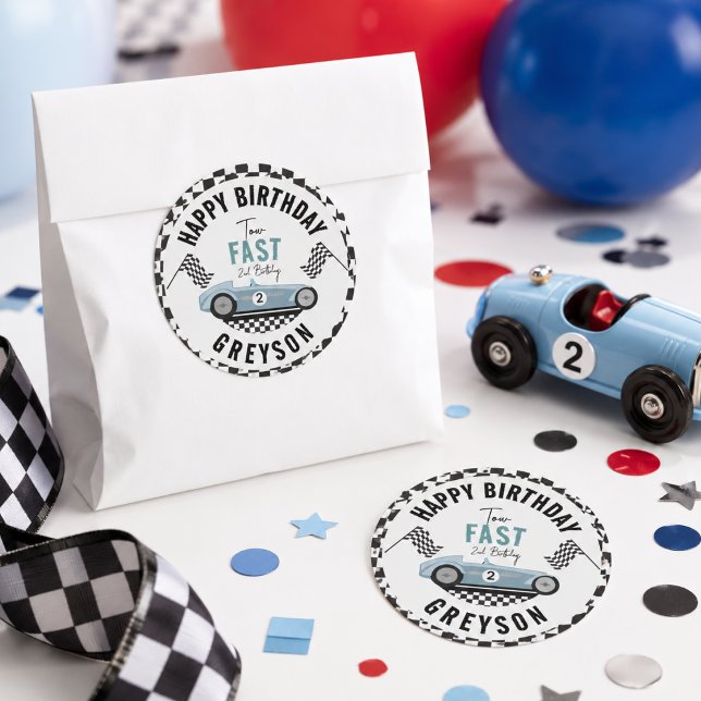 Pegatina Redonda Fiesta de cumpleaños número 2 del niño de dos coch (Two Fast Race Car Boy 2nd Birthday Party Classic Round Sticker
)