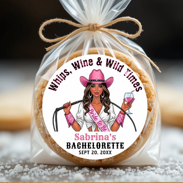 Pegatina Redonda Fiesta de Despedida de Soltera Vaquera Lazos Vino  (Cowgirl Bachelorette Party Whips Wine & Wild Times Classic Round Sticker
)