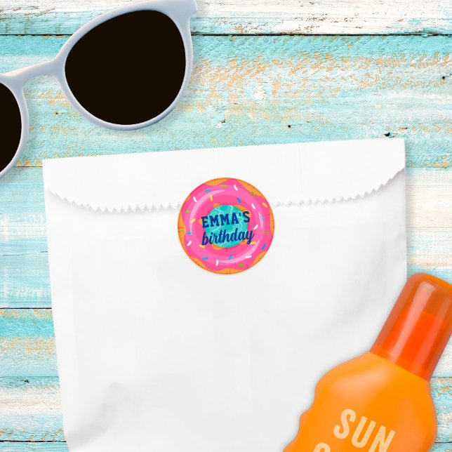 Pegatina Redonda Fiesta de la piscina de metro interior de donut ro (Subido por el creador)