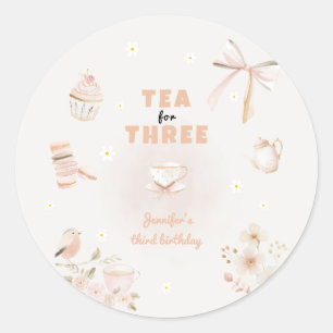 Pegatina Redonda Fiesta de té de cumpleaños para niñas 'Té para tre