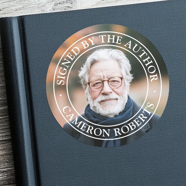 Pegatina Redonda Firmado por el autor foto completa elegante (Signed by the author full photo elegant classic round sticker)