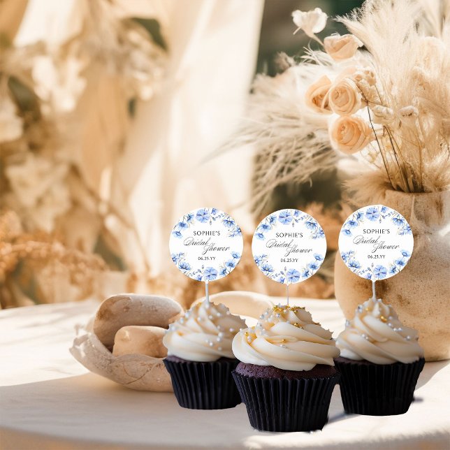 Pegatina Redonda Flores Azules Caligrafía Floral Despedida de Solte (Elegant watercolor floral stickers from my Something Blue Floral Bridal Shower Collection)