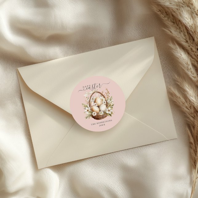 Pegatina Redonda Flores de primavera Pastel de huevos Feliz Pascua (Spring Flowers Eggs Pastel Happy Easter Classic Round Sticker on an elegant envelope.)