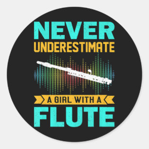 Pegatina Redonda Flute Nunca Subestima A Un Chica Con Una Flauta