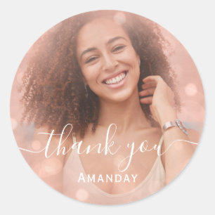 Pegatina Redonda Foto de agradecimiento Rosa Rosada Fiesta de Cumpl