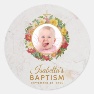 Pegatina Redonda Foto de Bautizo de Niña en Guirnalda de Rosas con 