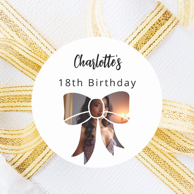 Pegatina Redonda Foto de Bow Cumpleaños (Subido por el creador)