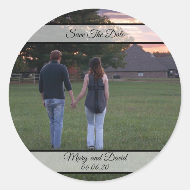 Pegatina Redonda Foto De Compromiso Guardar La Fecha (Anverso)