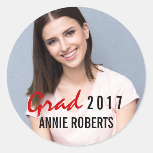 Pegatina Redonda Foto de graduación moderna escrita a mano de Grad 