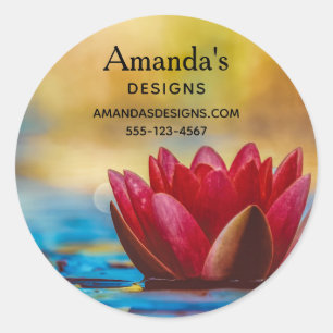Pegatina Redonda Foto de una flor de Lotus en un negocio de estanqu