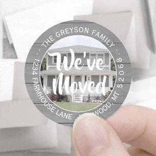 Pegatina Redonda Foto: Moved Gray Wood Return Address Label