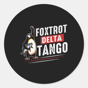 Pegatina Redonda Foxtrots Deltas Tangos Pingüinos Anti Trump 6