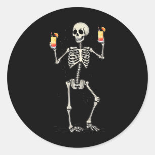 Pegatina Redonda Funny Halloween Skeleton Bebiendo Tequila Sunrise