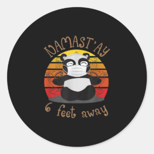 Pegatina Redonda Funny Vintage Namaste Panda Namast'ay a 6 metros