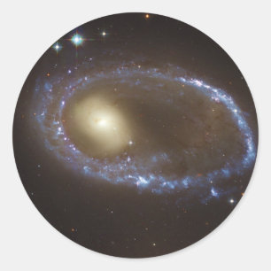 Pegatina Redonda Galaxia de anillo lenticular sin barreras AM 0644-