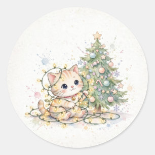 Pegatina Redonda Gatito enredado en luces de Navidad