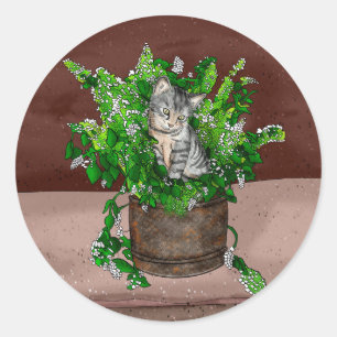 Pegatina Redonda Gatito lindo personalizado en una olla de café