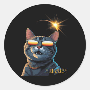 Pegatina Redonda Gato Eclipse Solar 2024 Usando Gafas Eclipse