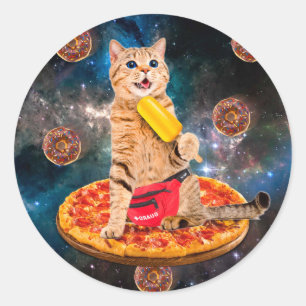 Pegatina Redonda Gato en una pizza comiendo helado