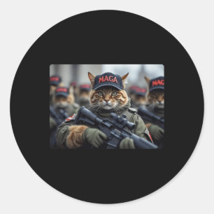 Pegatina Redonda Gato Mega Divertido Con Rifle - Donald Trump Humor