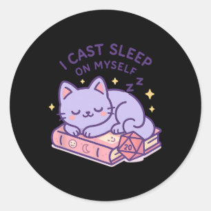 Pegatina Redonda Gato Nerdy Jugador De Rpg Durmiendo Dados D20 Para