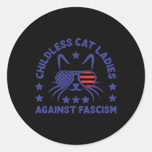 Pegatina Redonda Gato sin hijos contra el fascismo