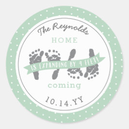 Pegatina Redonda Gemelos Invitación Cuatro Pies de Bebé Cinta Verde