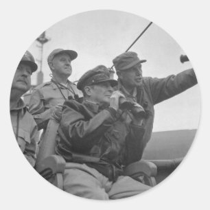 Pegatina Redonda General Douglas MacArthur Shelling of Inchon
