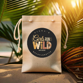 Pegatina Redonda Girls Run Wild Safari Bachelorette ID1148