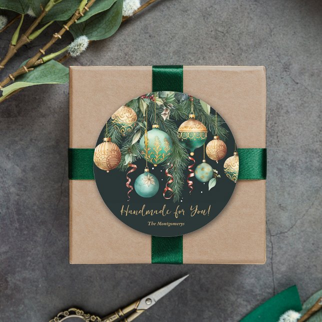 Pegatina Redonda Gold and Green Christmas Ornaments (Gold and green tree Christmas ornaments Handmade for You round 3" stickers)