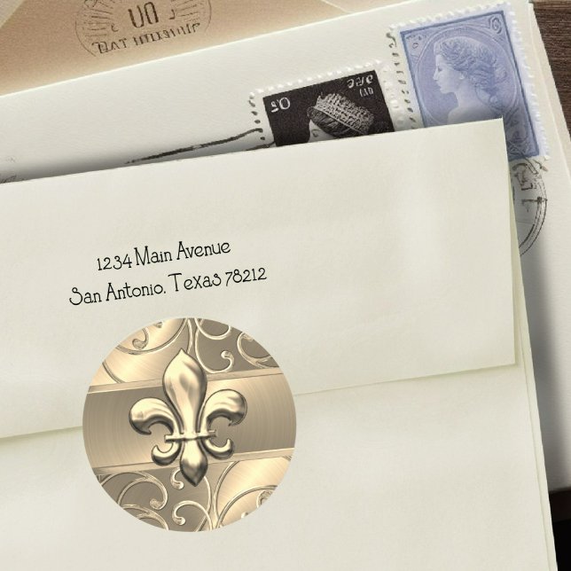 Pegatina Redonda Gold Filigree Swirls Fleur de Lis (Subido por el creador)
