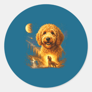 Pegatina Redonda Goldendoodle aullando a la luna vintage místico