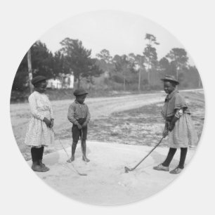 Pegatina Redonda Golf afroamericano c1905 de los niños de