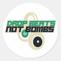 Golpear a los beats no a las bombas