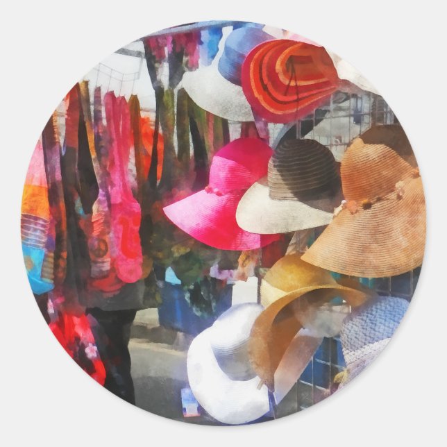 Pegatina Redonda Gorras y bolsos en la feria callejera (Anverso)