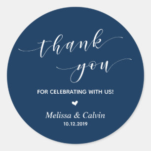 Pegatina Redonda Gracias por celebrar con nosotros Azul marino