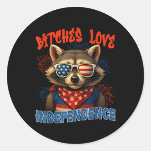 Pegatina Redonda Gracioso Día De La Independencia Feral Raccoon Usa