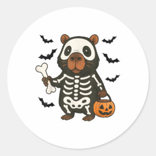 Pegatina Redonda Gracioso disfraz de calabaza para el capibara
