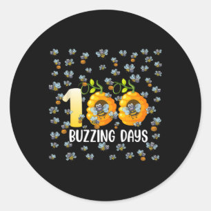 Pegatina Redonda Gracioso Feliz 100° Día De Abejas Escolares Beehiv