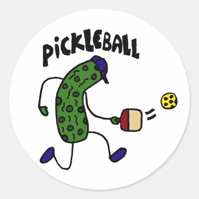 Pegatina Redonda Gracioso Pickle Jugando Pickleball (Anverso)