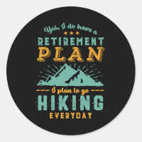 Gracioso plan de retiro para caminatas en montaña