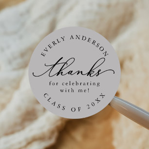 Pegatina Redonda Graduación sencilla de escritura moderna