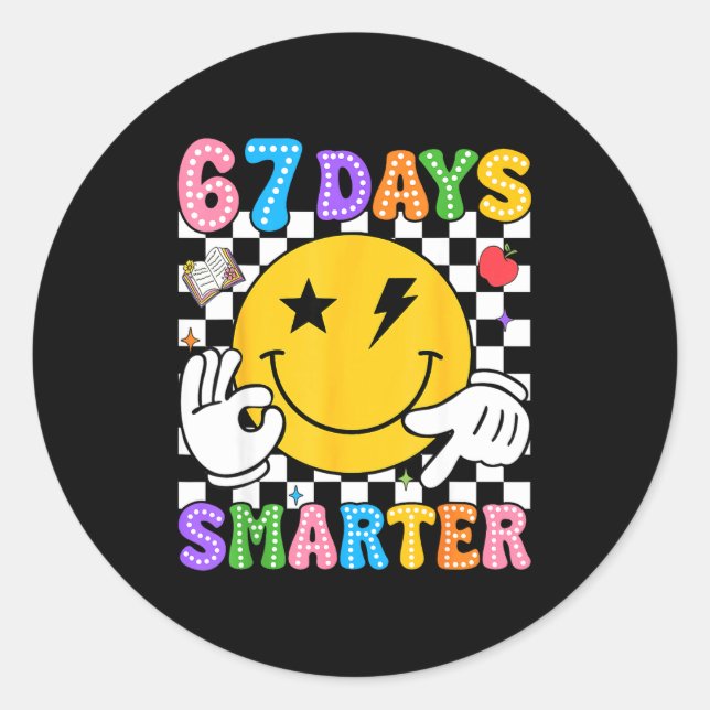 Pegatina Redonda Groovy 67th Day Of School Shirt 67 Days Smarter Te (Anverso)