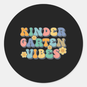 Pegatina Redonda Groovy Hello Kindergarten Vibes profesor retro de