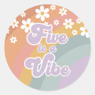 Pegatina Redonda Groovy Retro Rainbow Five es una Vibra